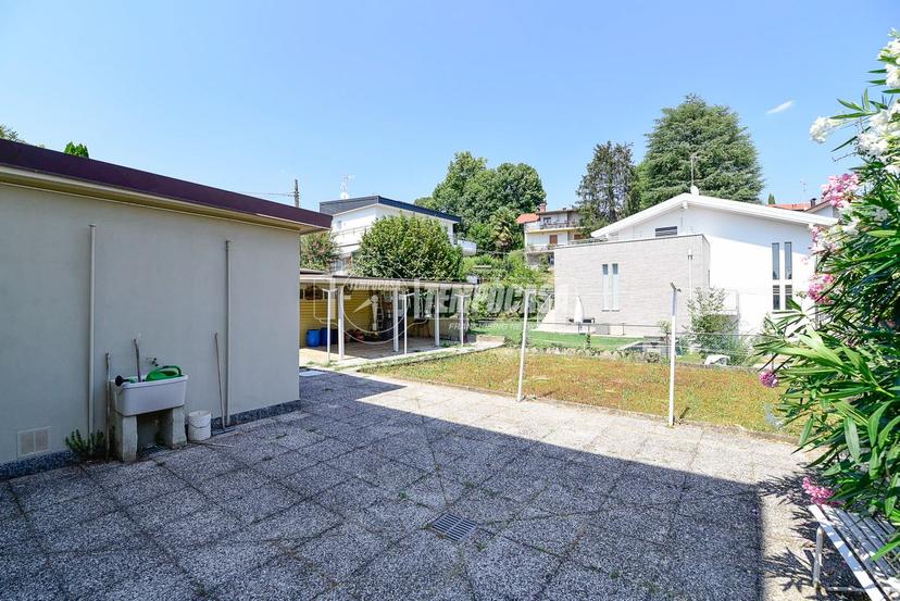 Appartamento in Via Regina Margherita 15, Capiago Intimiano — foto 5 di 5