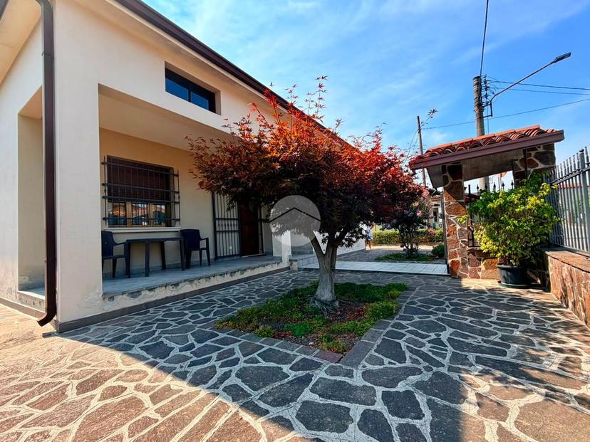 Villa in Via T. Speri 5, Manerbio — foto 5 di 5
