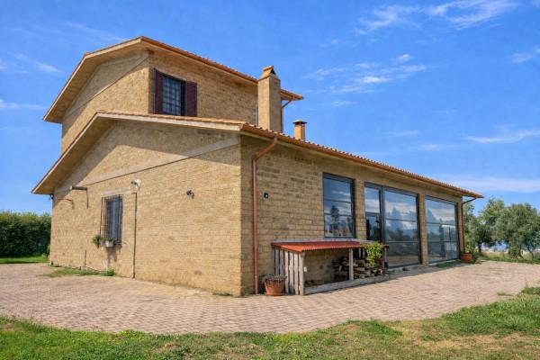 Casa colonica in Strada Castiglione 14a, Viterbo — foto 5 di 5