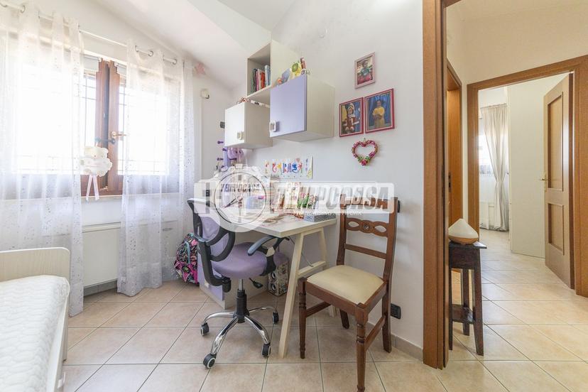 Villa a schiera, Guidonia Montecelio — foto 2 di 5