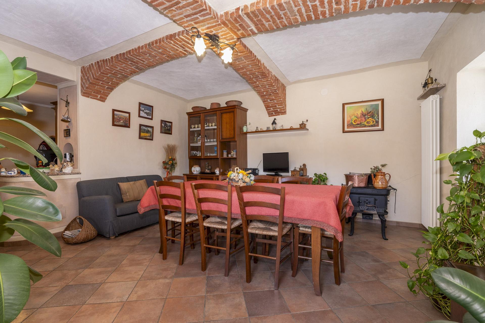 Casa indipendente in Via Tasnere, Busca