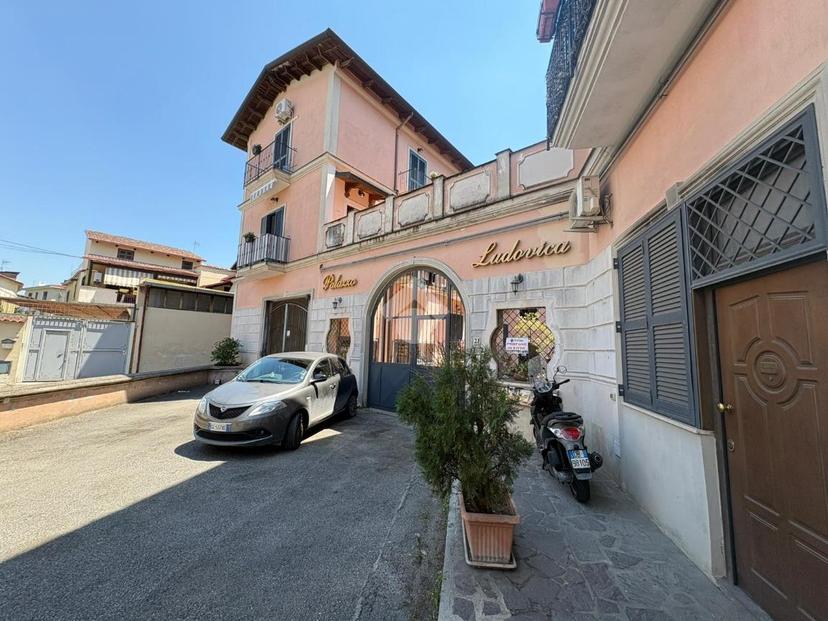 Trilocale in Via Casa Baiano 21, Marano di Napoli — foto 4 di 5