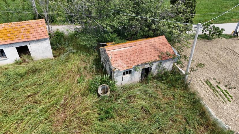 Rustico in Località Colle Magnone, Roseto degli Abruzzi — foto 4 di 5
