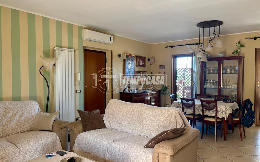 Quadrilocale in Via Giuseppe Mazzini 13, Casaluce — foto 4 di 5