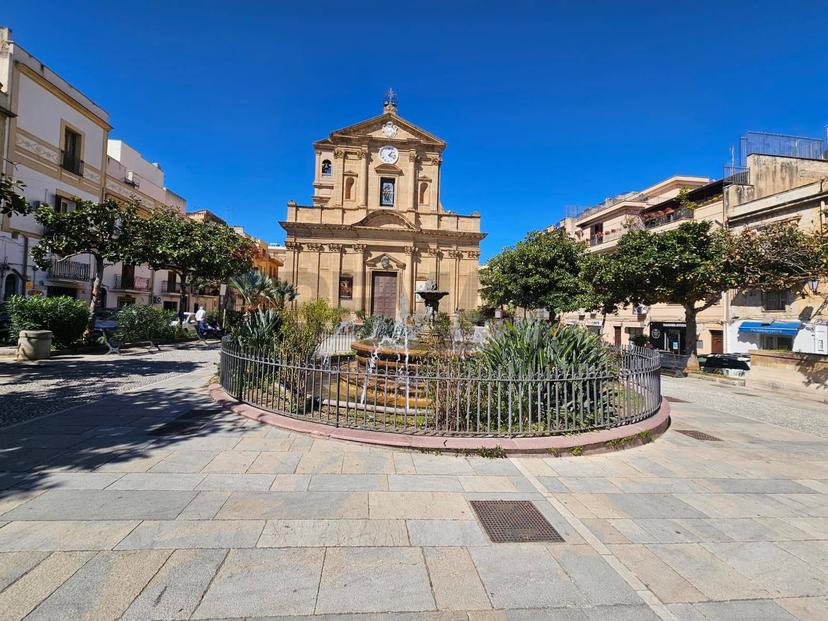 Casa indipendente in Piazza Vittorio Emanuele 8, Bagheria — foto 3 di 5