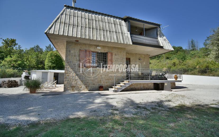 Casa indipendente in Strada Castiglione Croce 20, Caldarola — foto 4 di 5