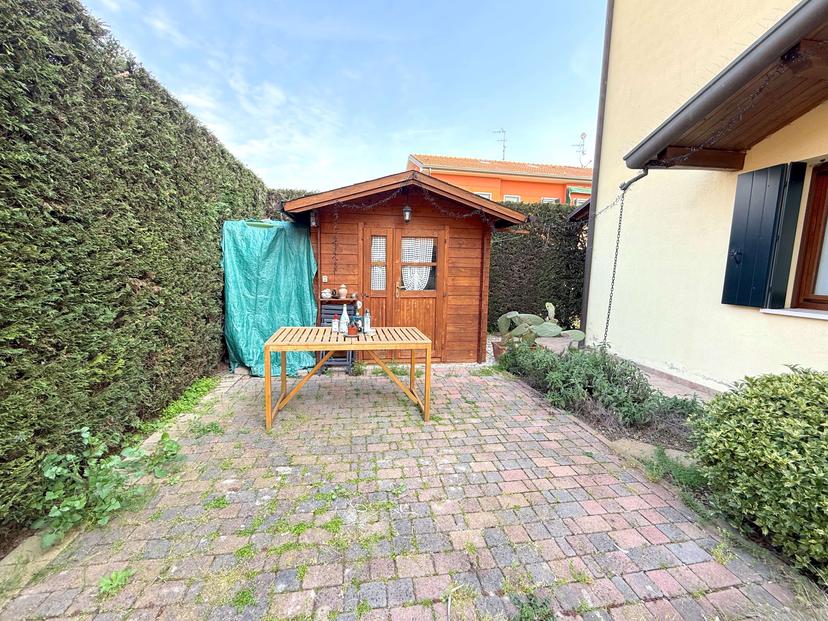 Villa bifamiliare in Via Giotto 1, Correzzola — foto 4 di 5