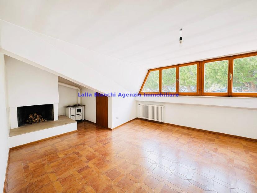 Villa unifamiliare in Via Tombesi, Pesaro — foto 4 di 5