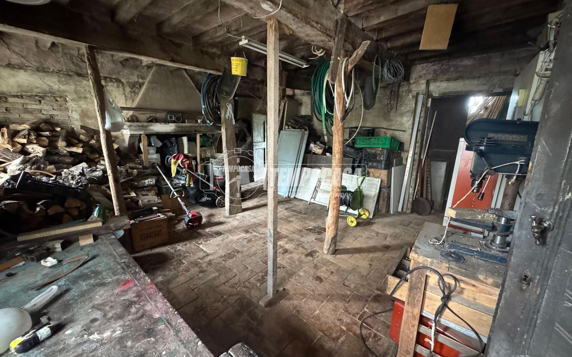 Trilocale in Via Coscogno 13, Pavullo nel Frignano