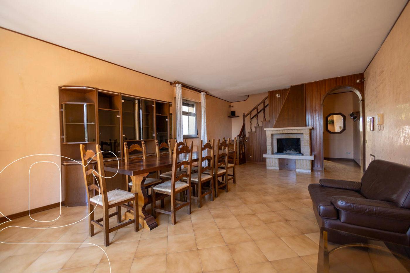 Villa a schiera in Via del Broglino 29, Todi