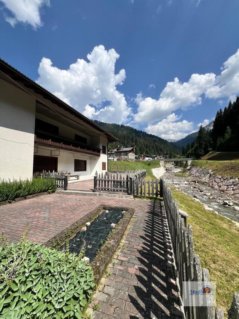 Casa indipendente in Via Caduti di Cima Vallona 4, Comelico Superiore — foto 3 di 5
