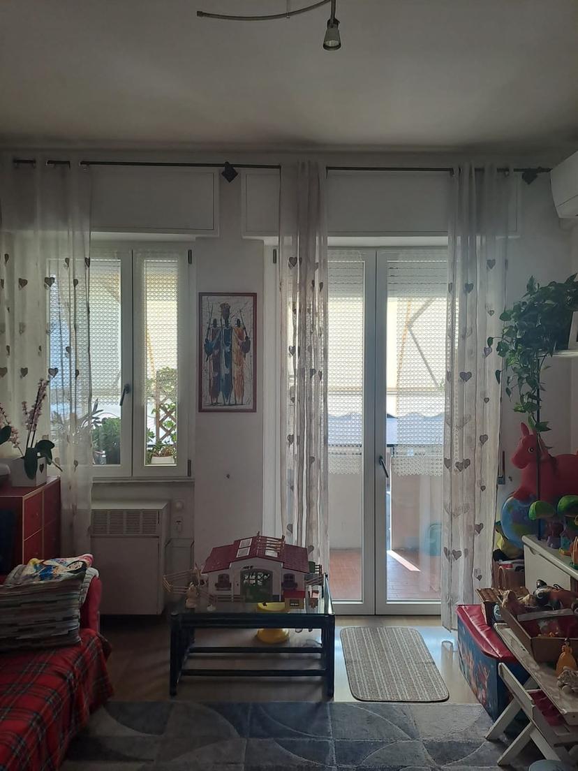 Trilocale, Como — foto 4 di 5