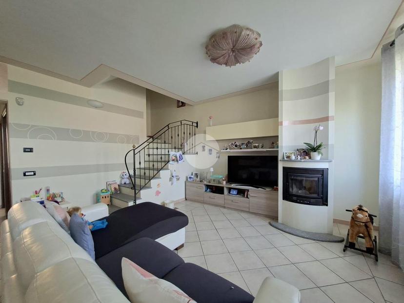 Villa a schiera in Strada Ca' del Bosco 15, Bra — foto 2 di 5