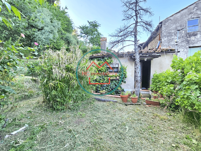 Terratetto in Viale Santissima Annunziata, Villa Basilica