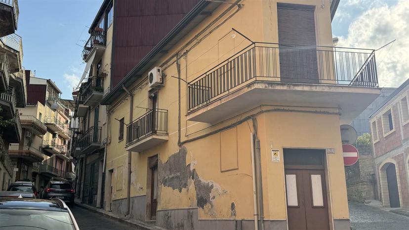 Casa indipendente in Via della Fonte, Scordia — foto 2 di 5