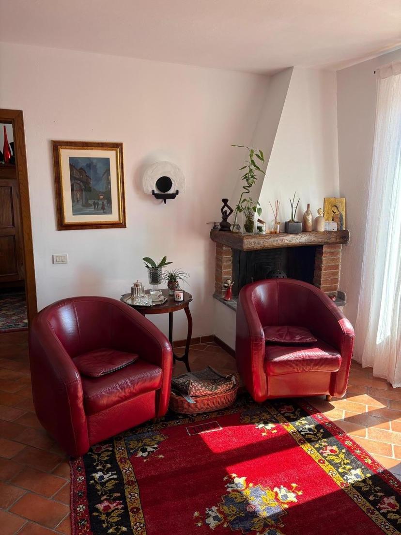 Porzione di casa, Massa — foto 5 di 5