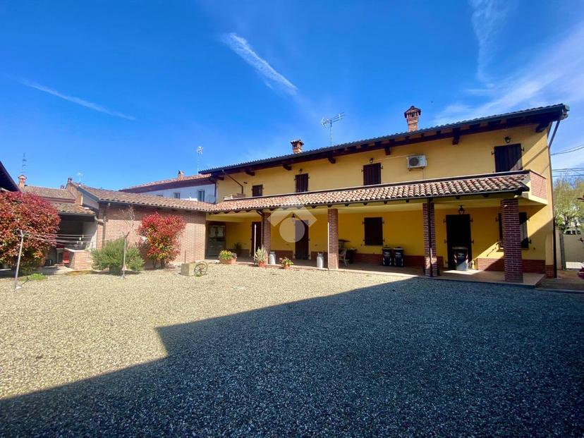 Casa indipendente in Via Roma 10, Alluvioni Piovera — foto 2 di 5