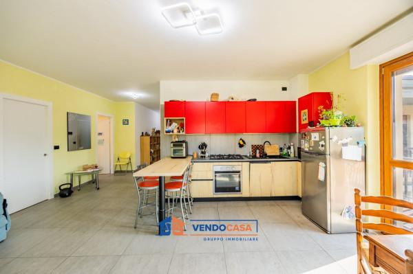 Trilocale in Via Generale Giovanni Allasia 9, Boves — foto 4 di 5