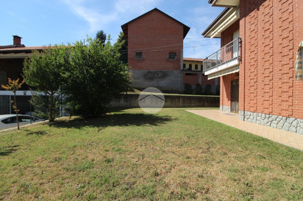 Villa in Strada Montenero 19, Pocapaglia