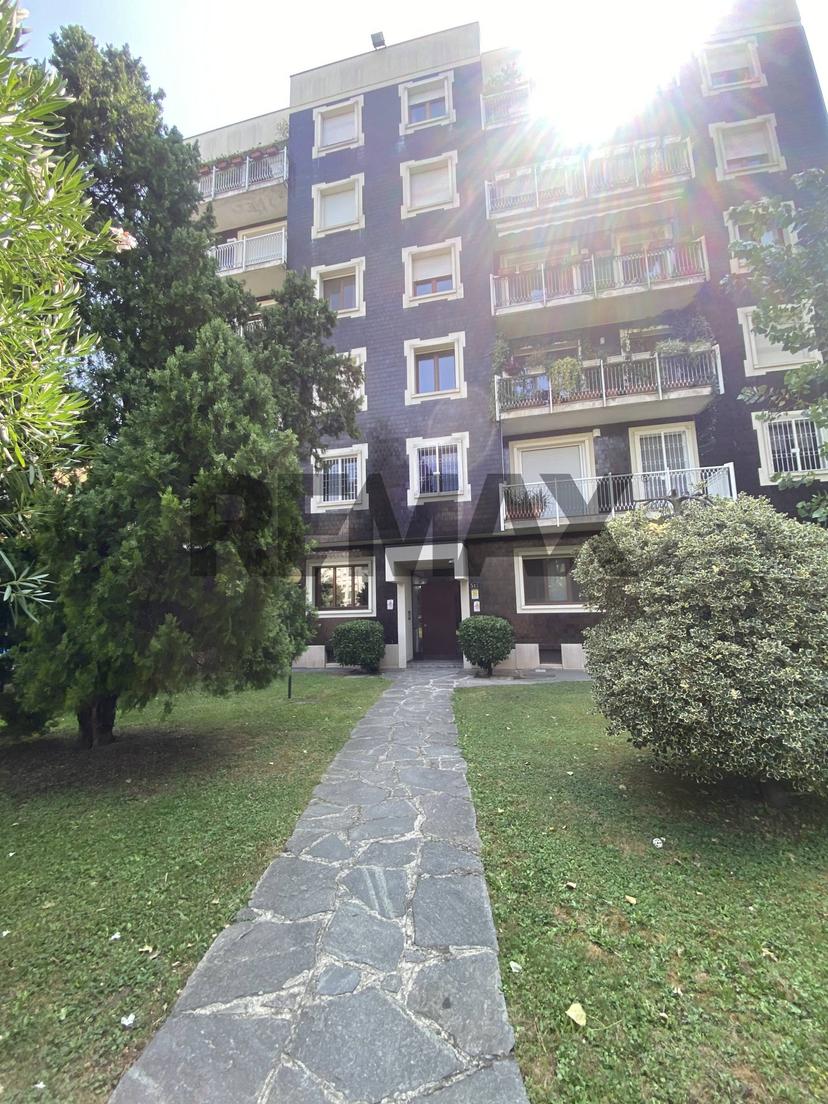 Bilocale in Via Friuli 51, Milano
