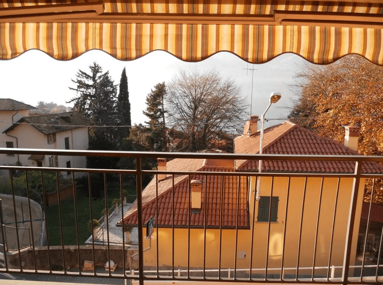 Trilocale in Via Novareno, Bellano