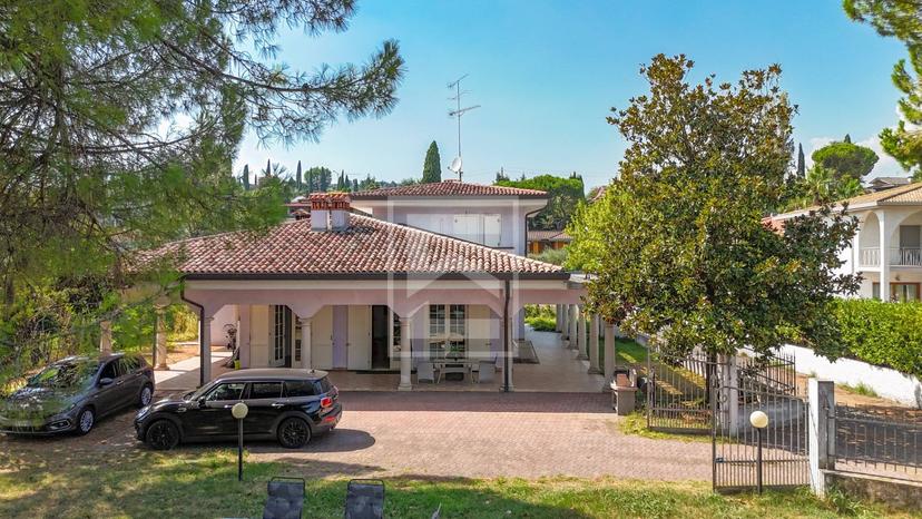Villa in Via Meucci 25, Padenghe sul Garda — foto 2 di 5