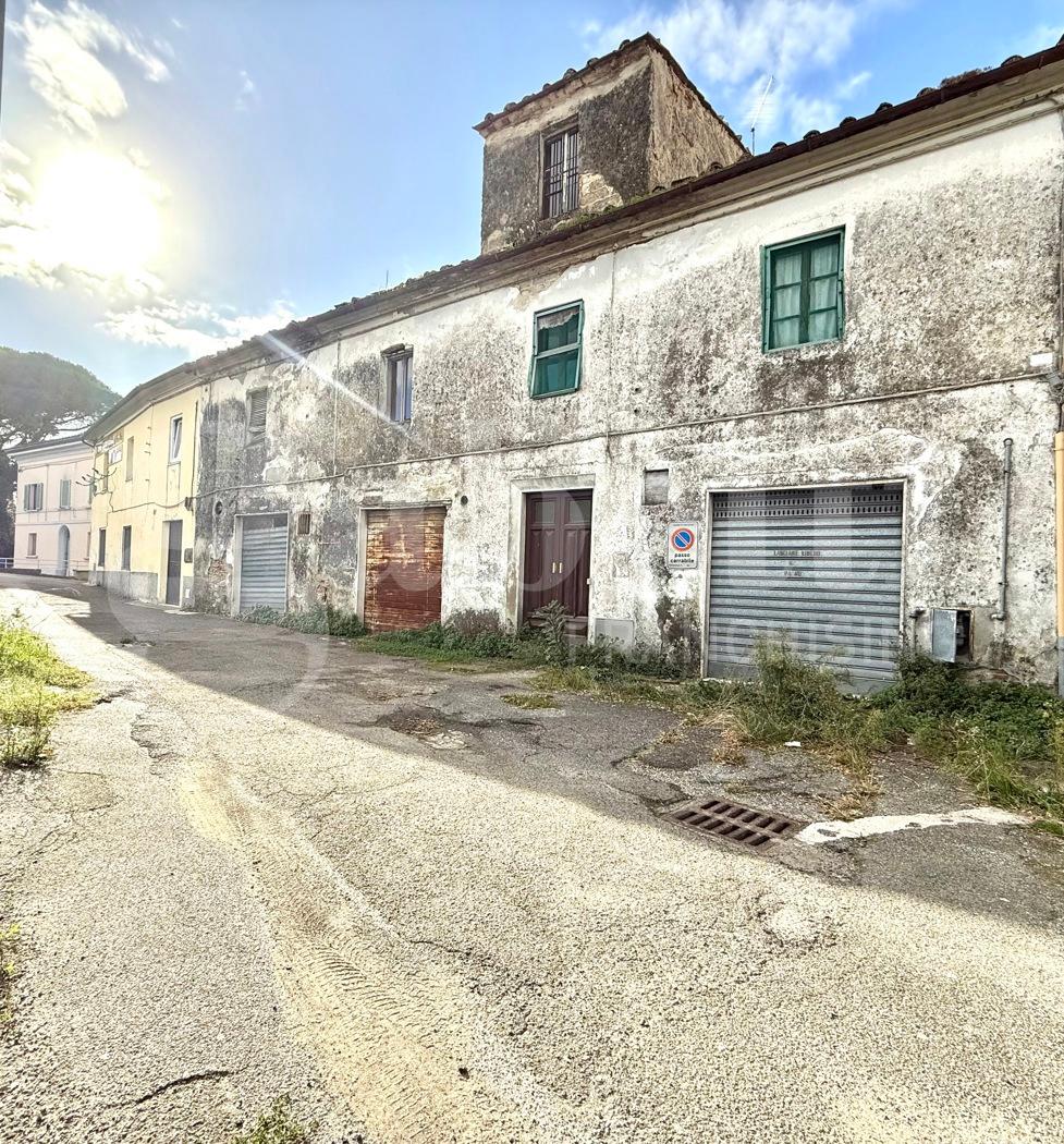 Casa indipendente, Pontedera