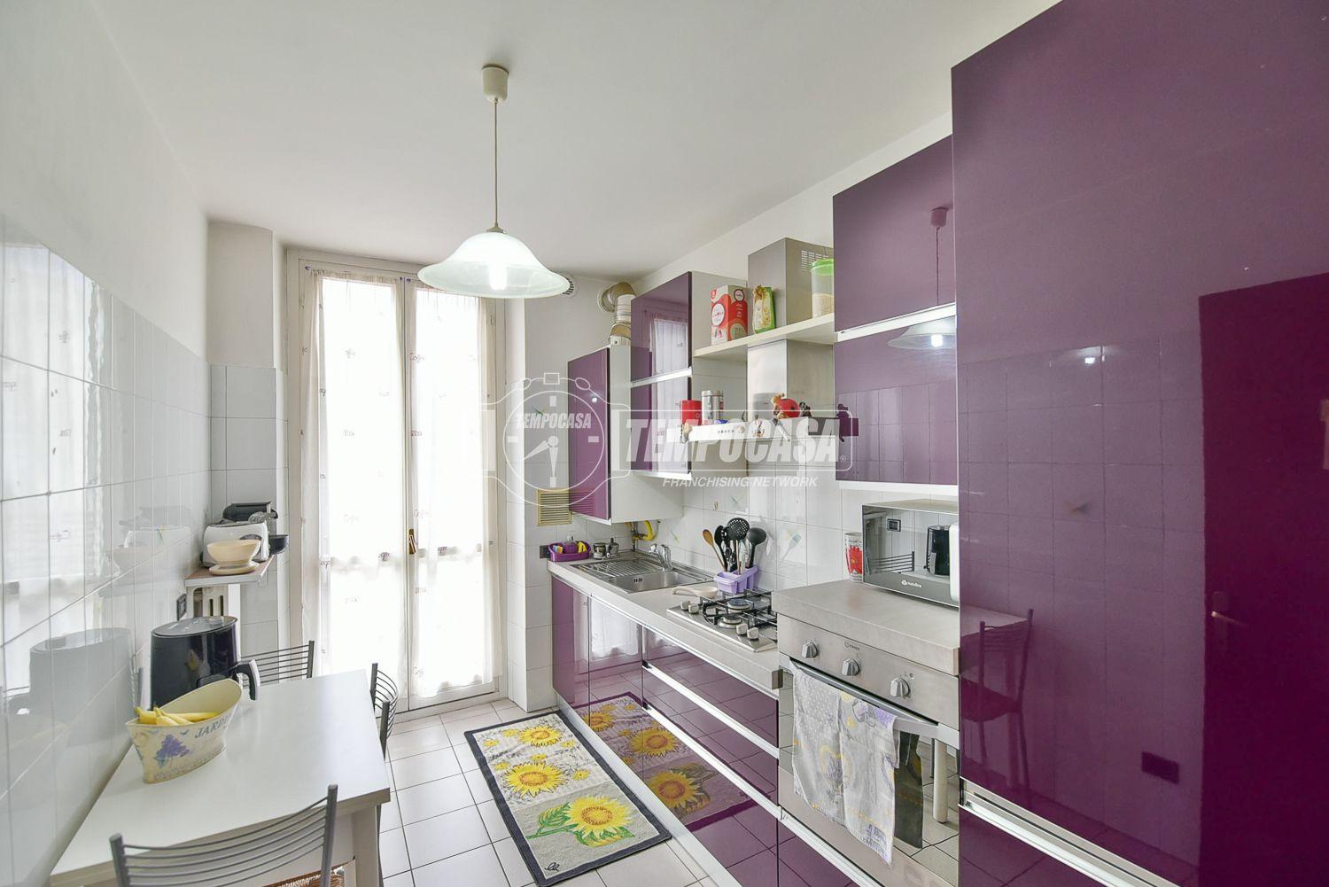 Trilocale in Via Cesare Cantù, Olginate