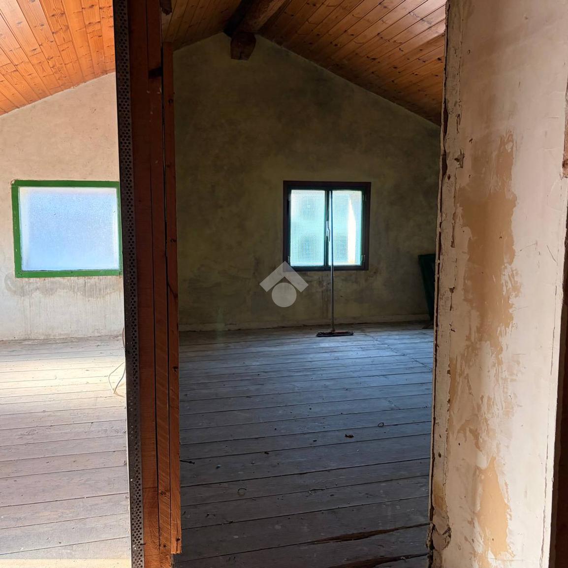 Casa indipendente in Via Lubin 10, Pieve di Soligo