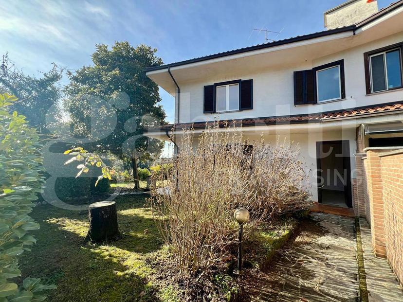 Casa indipendente in Via Capitano Laneri, Verduno — foto 2 di 5