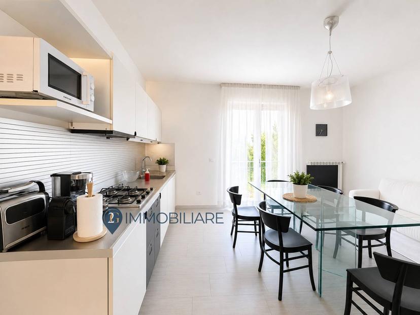 Bilocale in Via Cisa Vecchia 222, Santo Stefano di Magra