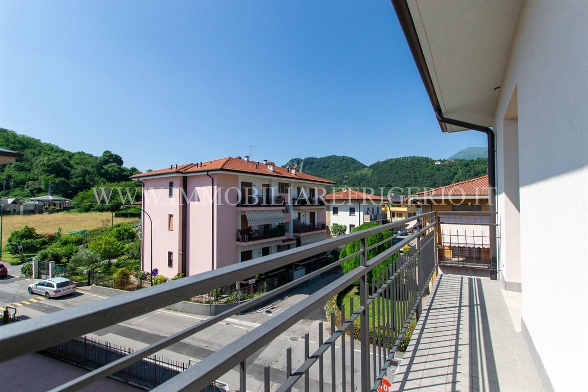 Trilocale in Via Don Antonio Seghezzi 12, Cisano Bergamasco