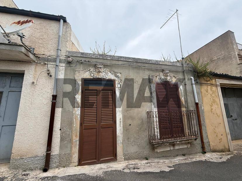 Appartamento in Via Tito Minniti 4, Buscemi