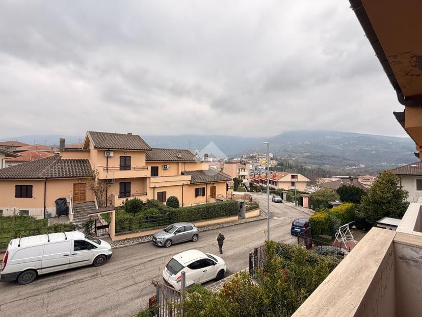 Villa a schiera in Via Faenza 9, Folignano