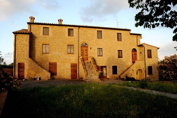Casale in Località Naioli, Pitigliano — foto 2 di 5