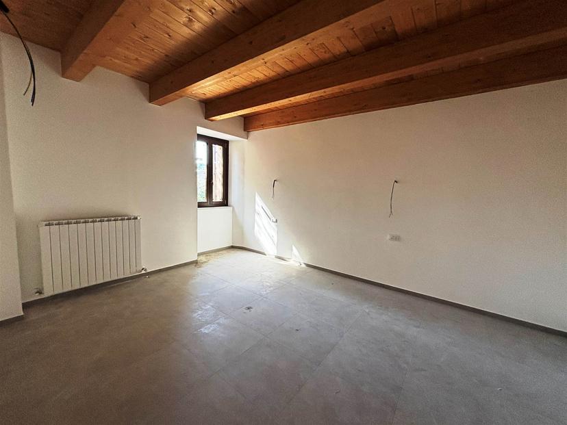 Trilocale, Castelraimondo — foto 2 di 5
