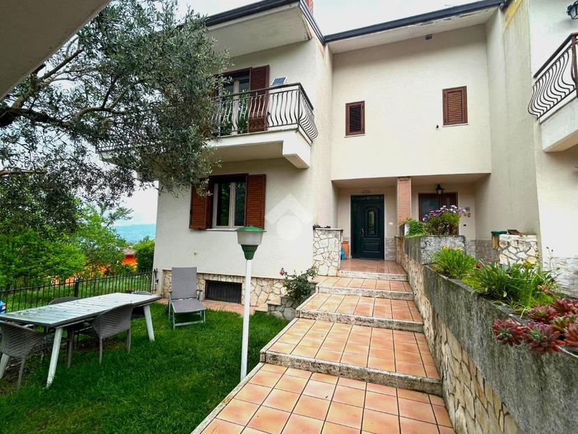 Villa in Via Santa Candida Ortali 46, San Michele di Serino — foto 5 di 5