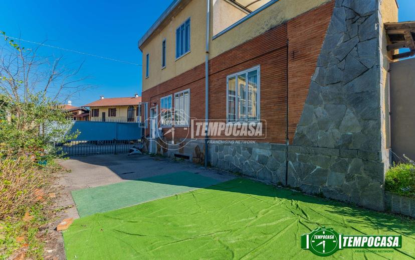 Casa indipendente in Via Guglielmo Marconi, Magenta — foto 2 di 5