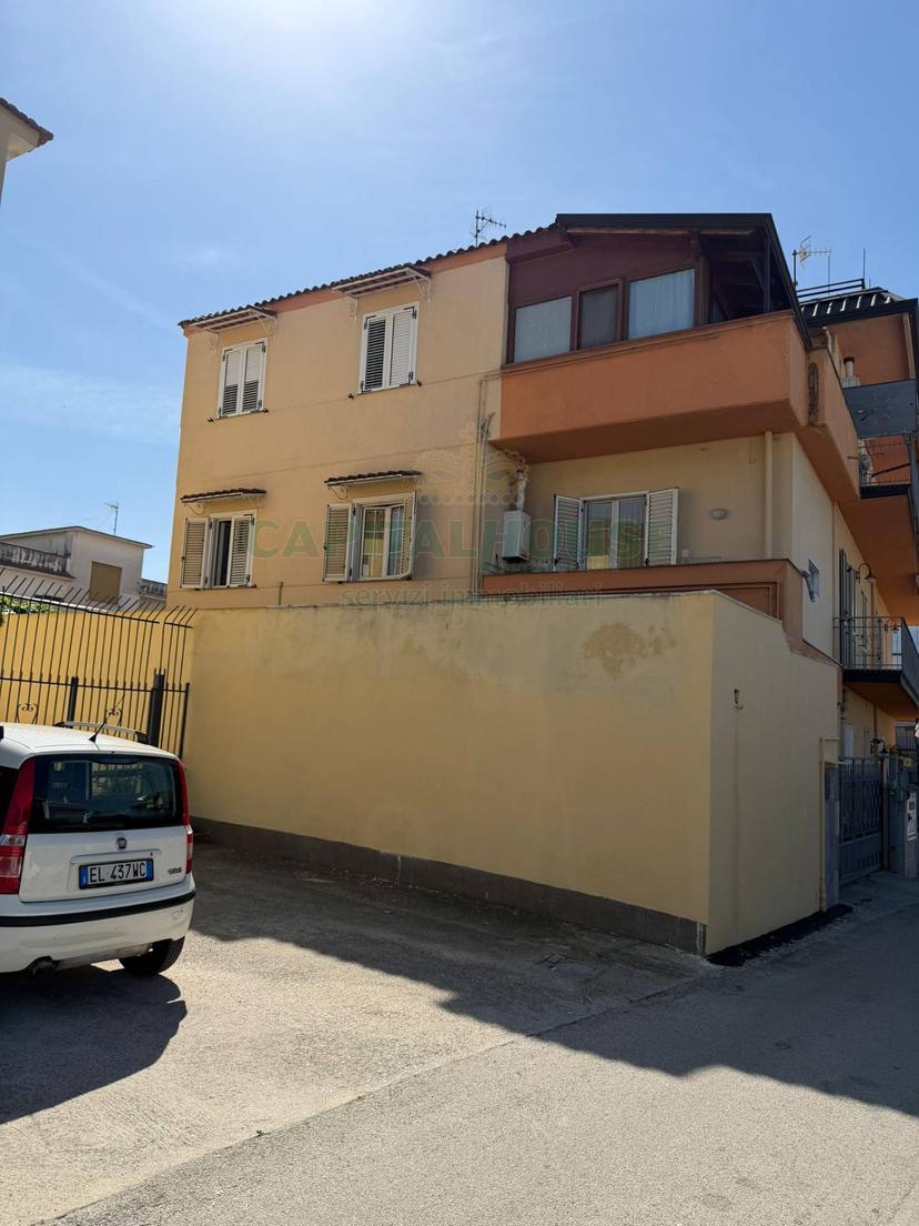 Trilocale in Sperone, Sperone — foto 2 di 5