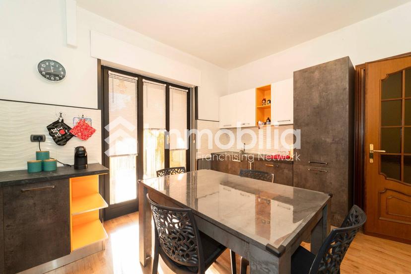 Villa in Strada Genova 183, Moncalieri — foto 2 di 5