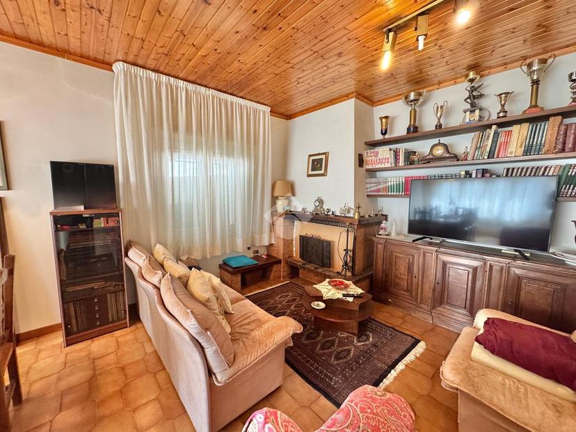 Casa indipendente in Via Fiorita 9, Assisi — foto 3 di 5