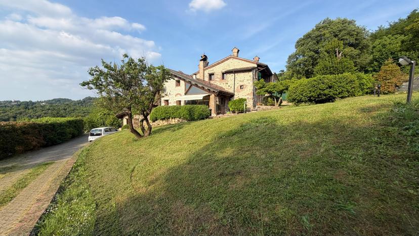 Rustico in Strada Valle di San Lorenzo 25, Vicenza — foto 2 di 5