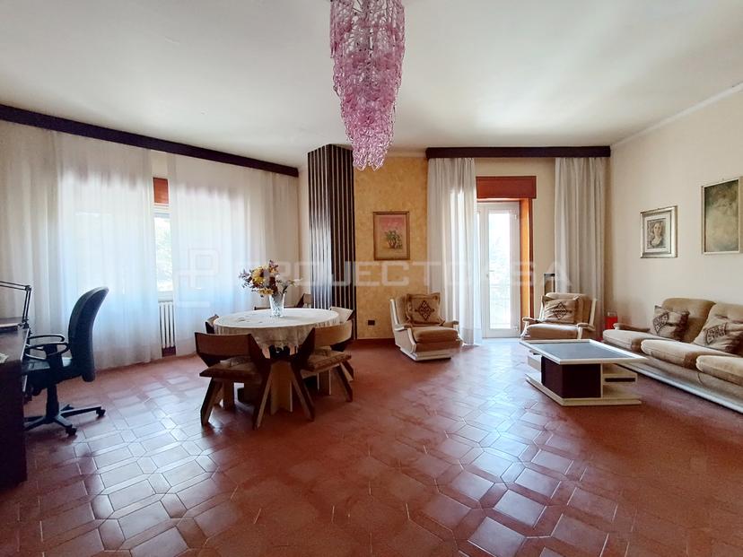 Appartamento in Via Vincenzo Consiglio 1, Maglie — foto 4 di 5