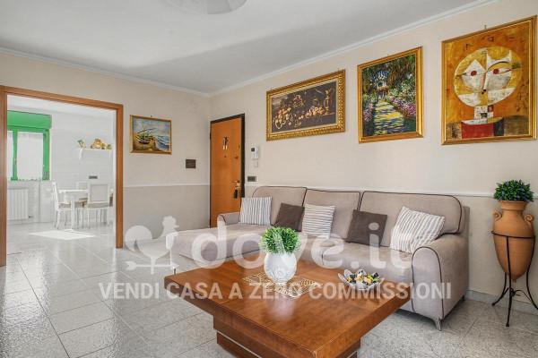 Quadrilocale in Via Lago di Alimini Piccolo 3, Taranto