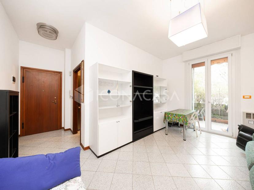 Trilocale in Via Paolo Fabbri 19, Castenaso — foto 2 di 5