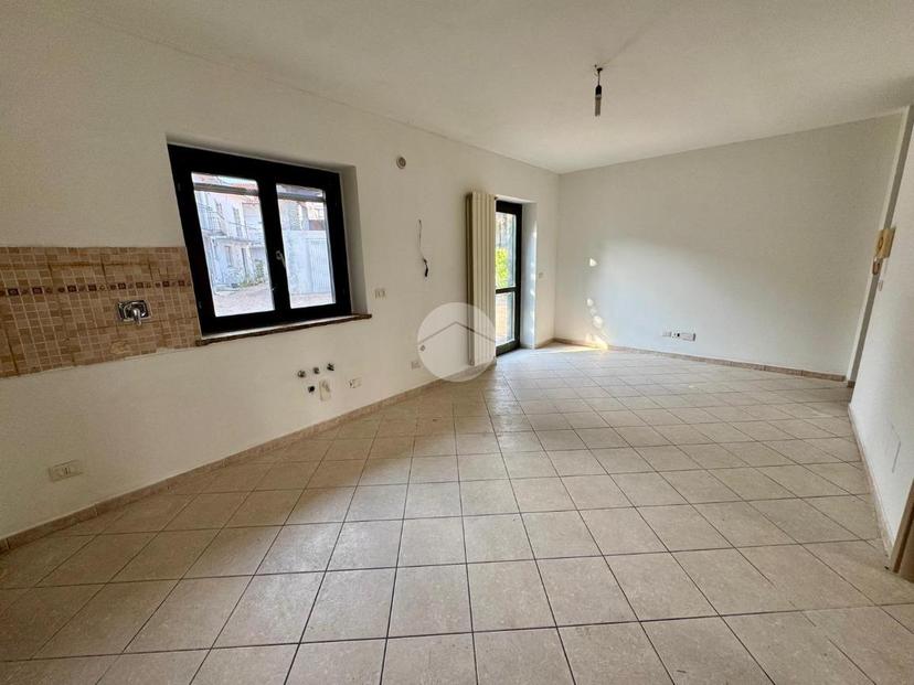 Bilocale in Via Carlo Alberto 15, Volpiano — foto 4 di 5
