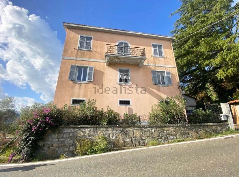 Villa, Bolano — foto 3 di 5