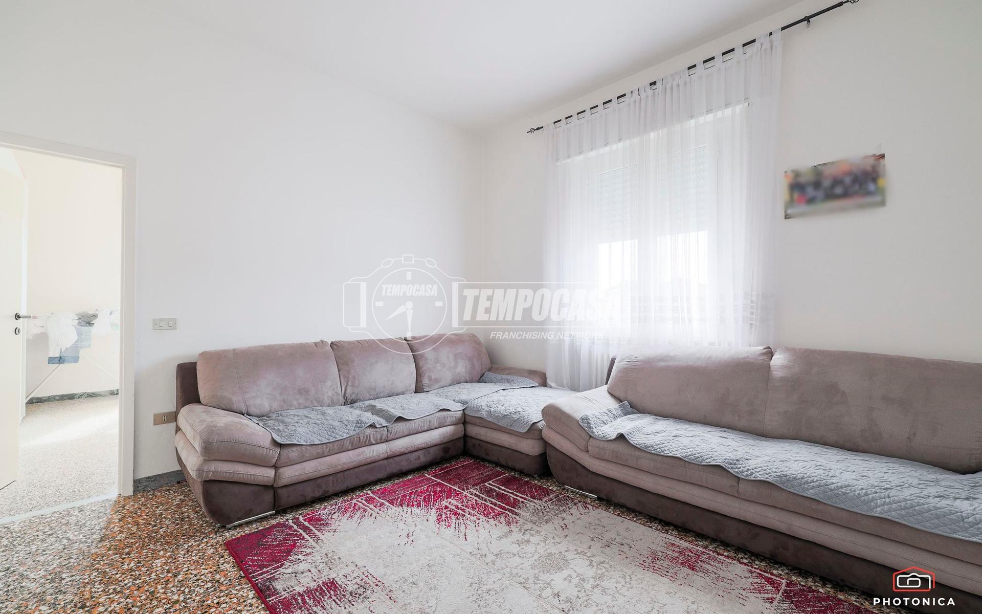 Villa a schiera, Forlì