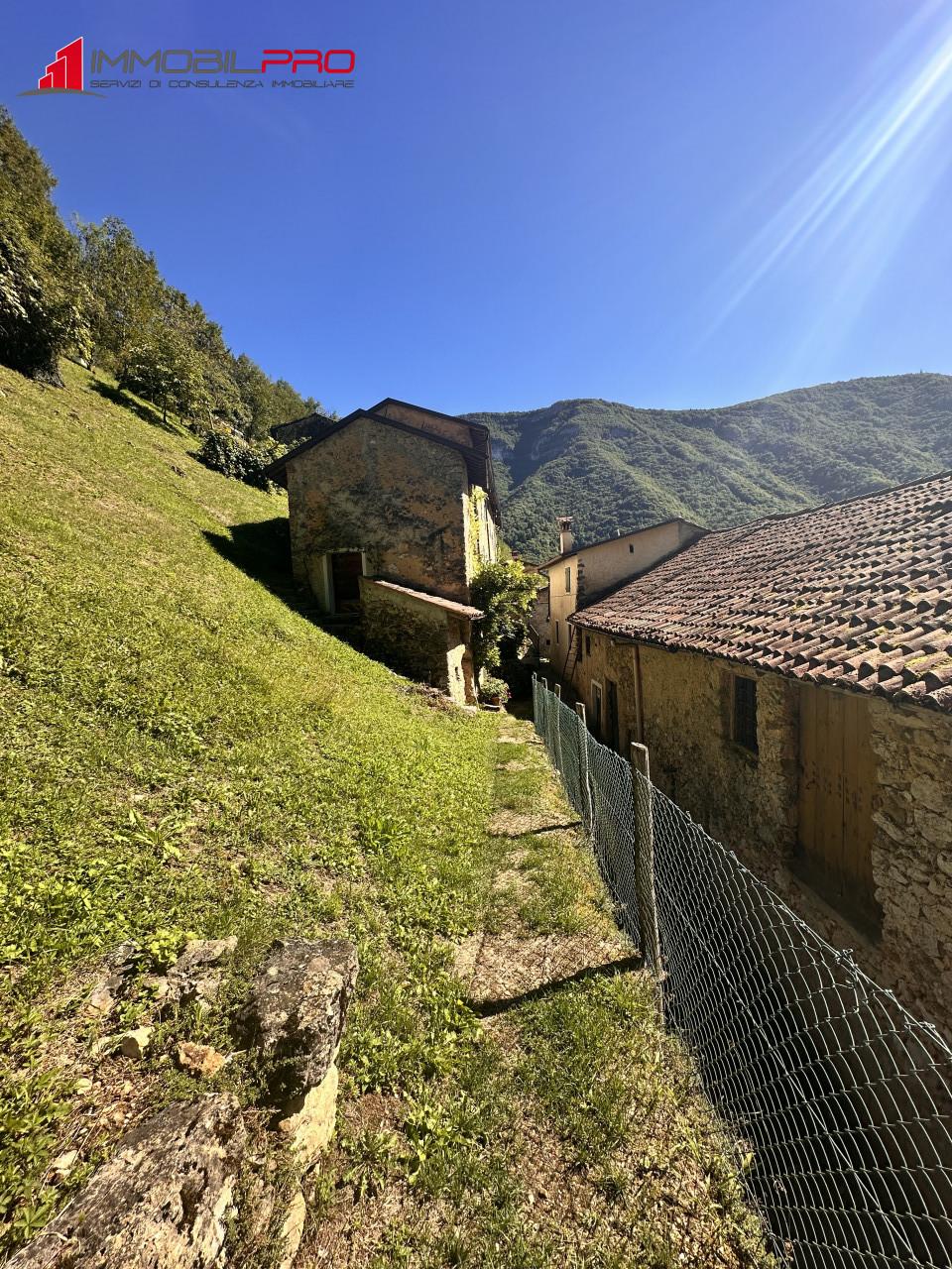 Rustico in Via Draghi 3, Arsiero, Arsiero