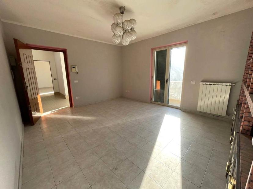 Quadrilocale in Via Augusto, San Tammaro — foto 2 di 5